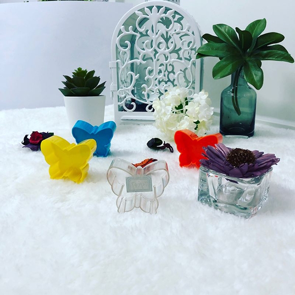 PC47 butterfly shaped plastic candle shell
